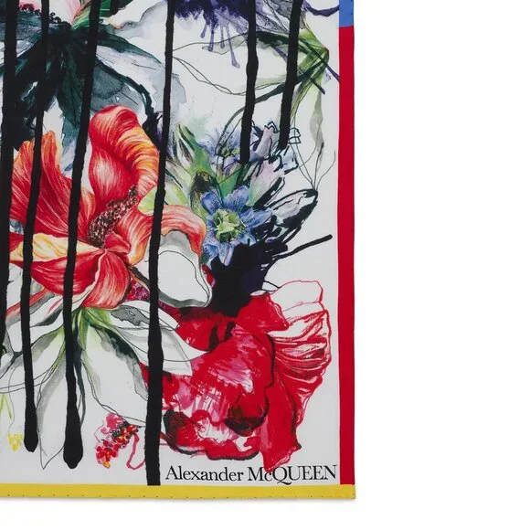 Alexander McQueen Exploded Flora Silk Scarf - Picture 3 of 8